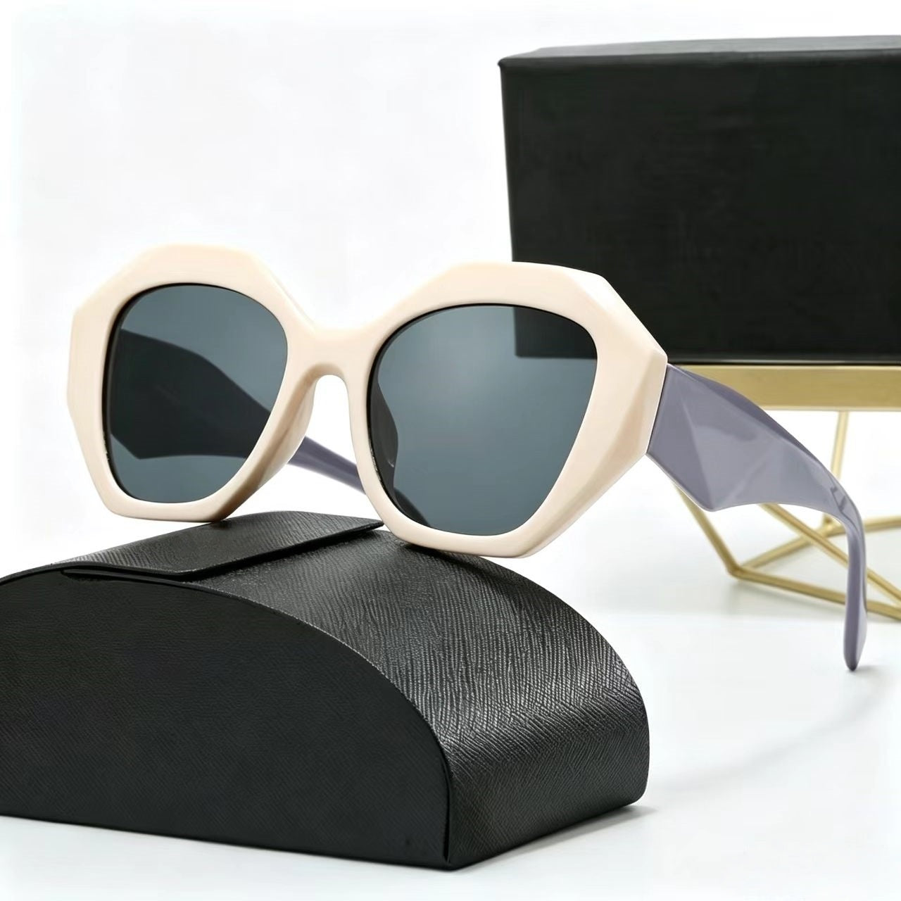 T588-1132 Personalized, versatile, irregular UV resistant sunglasses