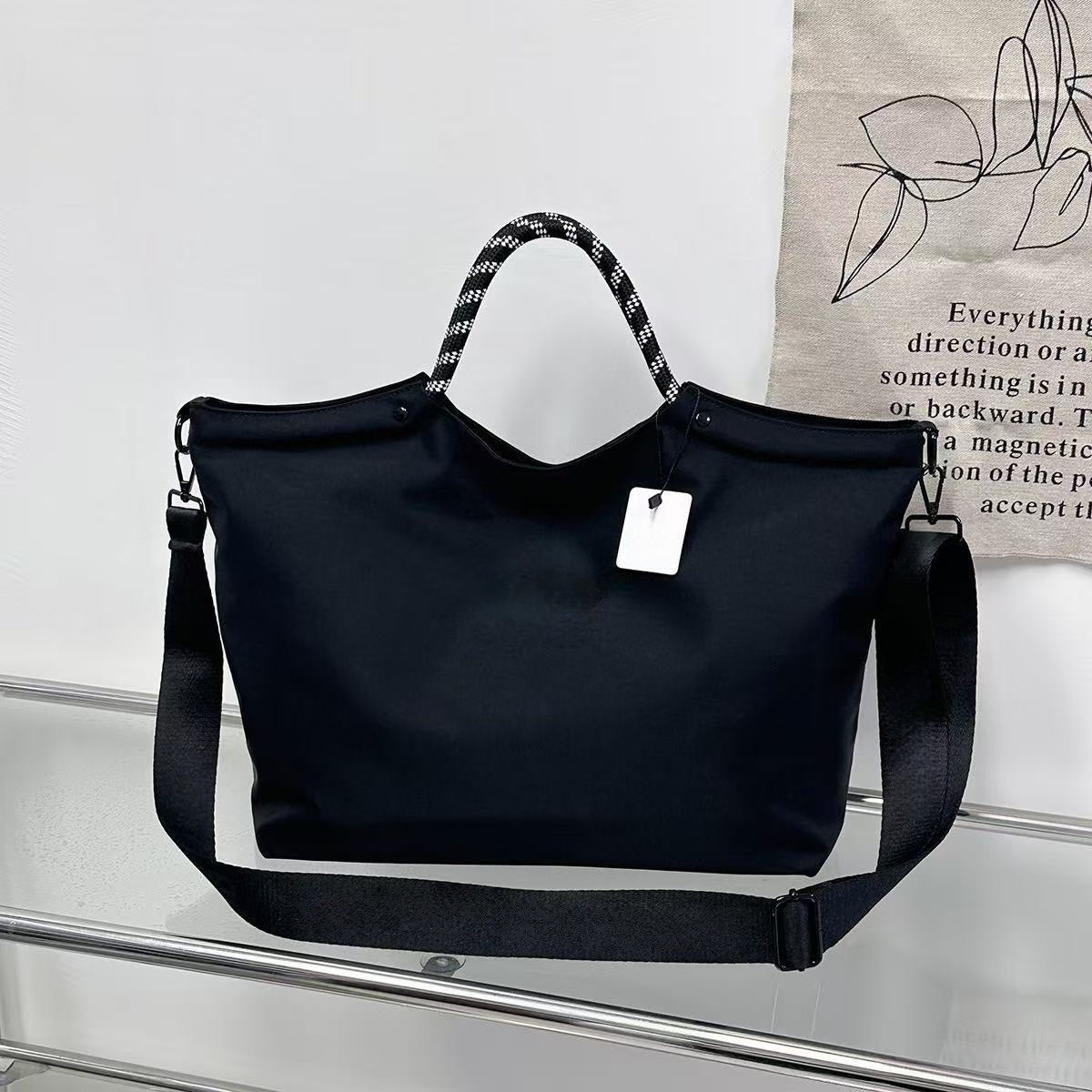 T588-943 Large capacity tote shoulder and armpit handbag