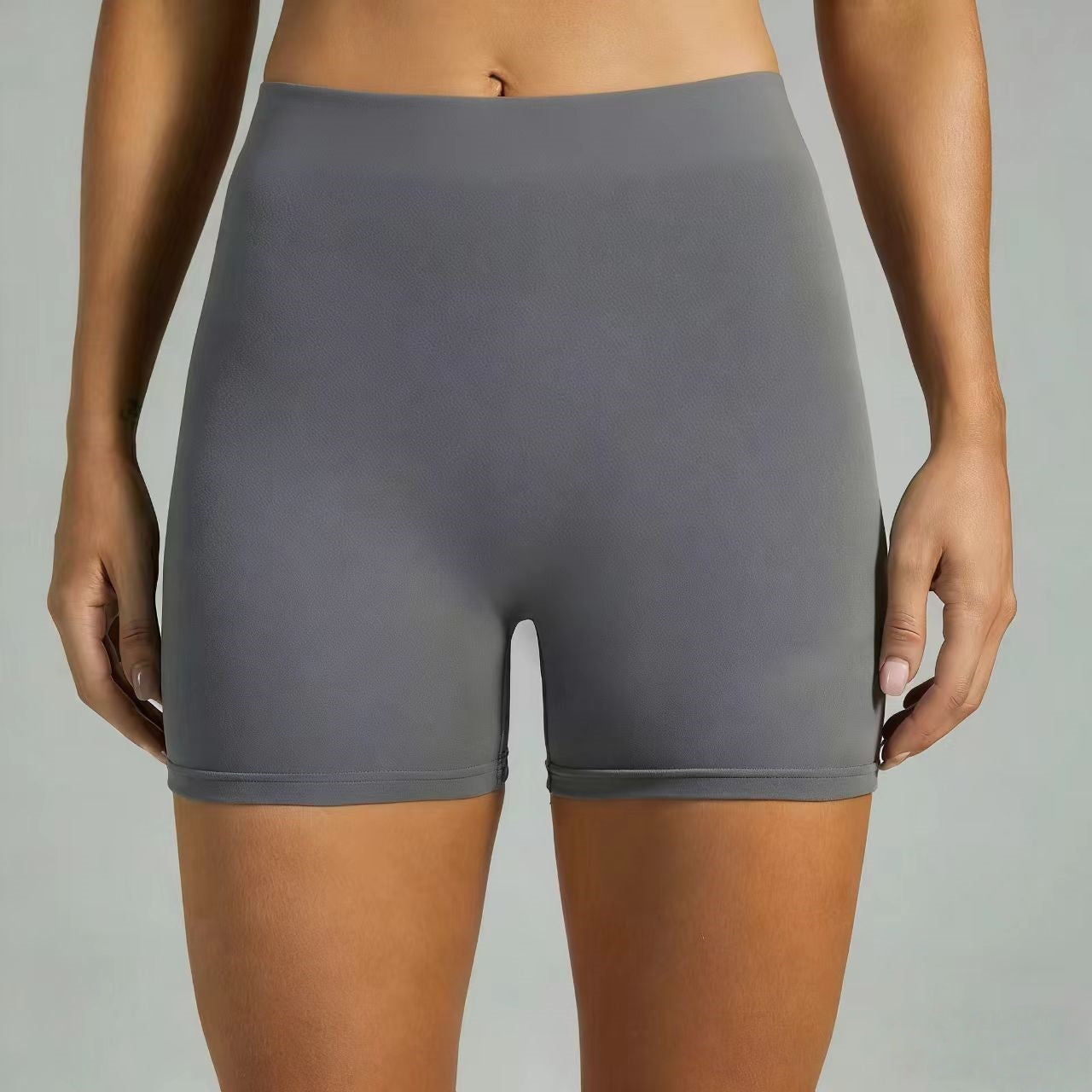 T588-1083 Sports Yoga Fitness Training Running Shorts