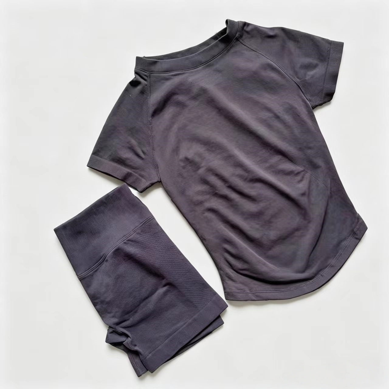 T588-1155 Breathable sports short sleeved shorts set, training exercise yoga fitness suit