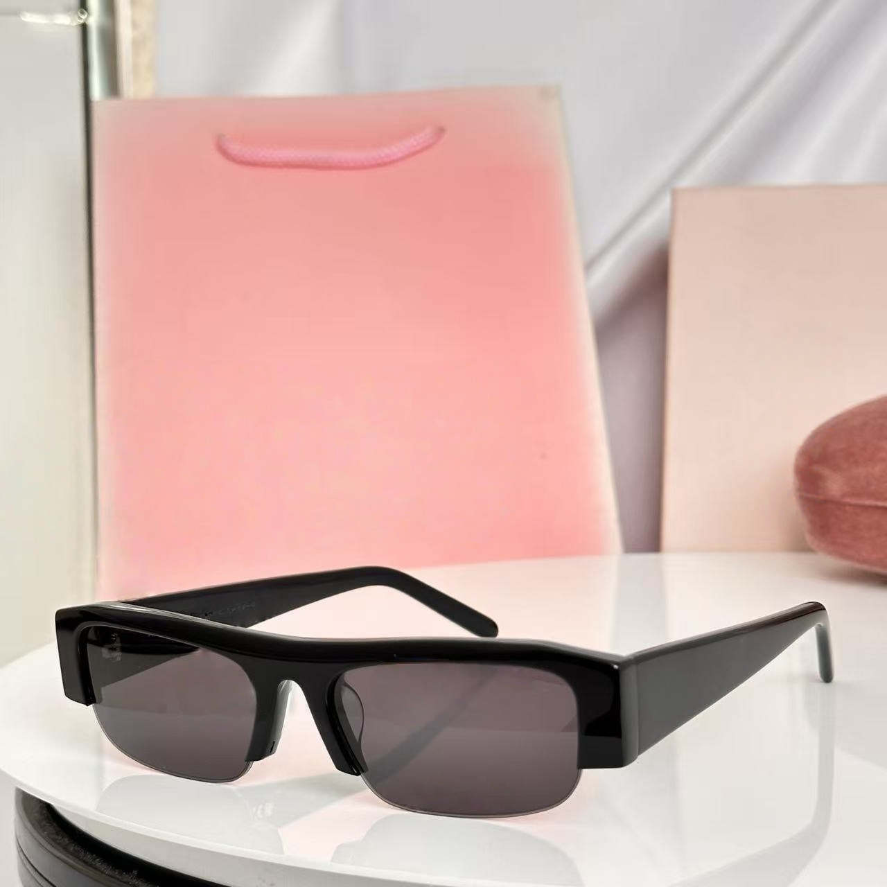 T588-1194   Light blocking, personalized, and versatile half frame glasses