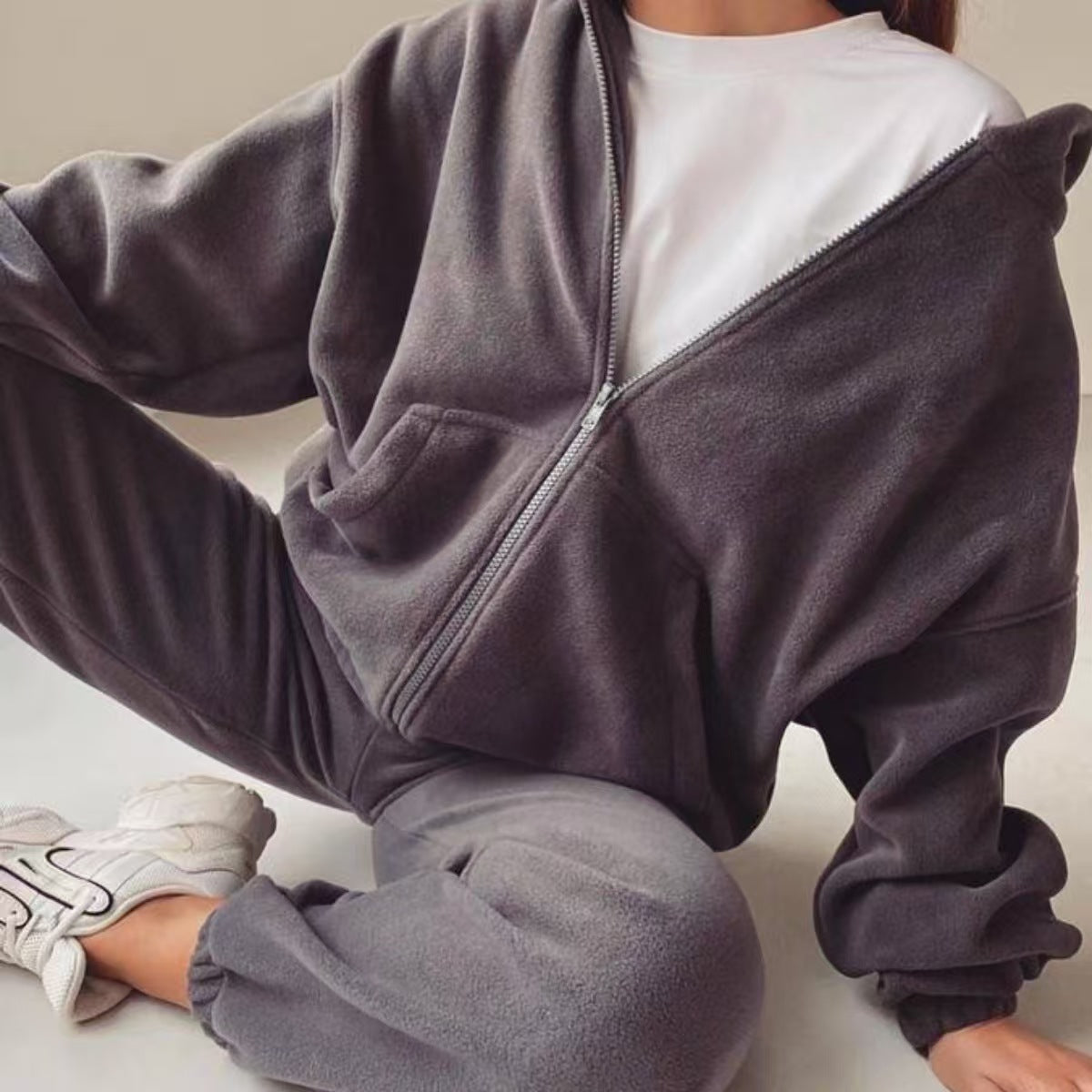 T588-618  Sports long sleeved loose casual suit-GYYF