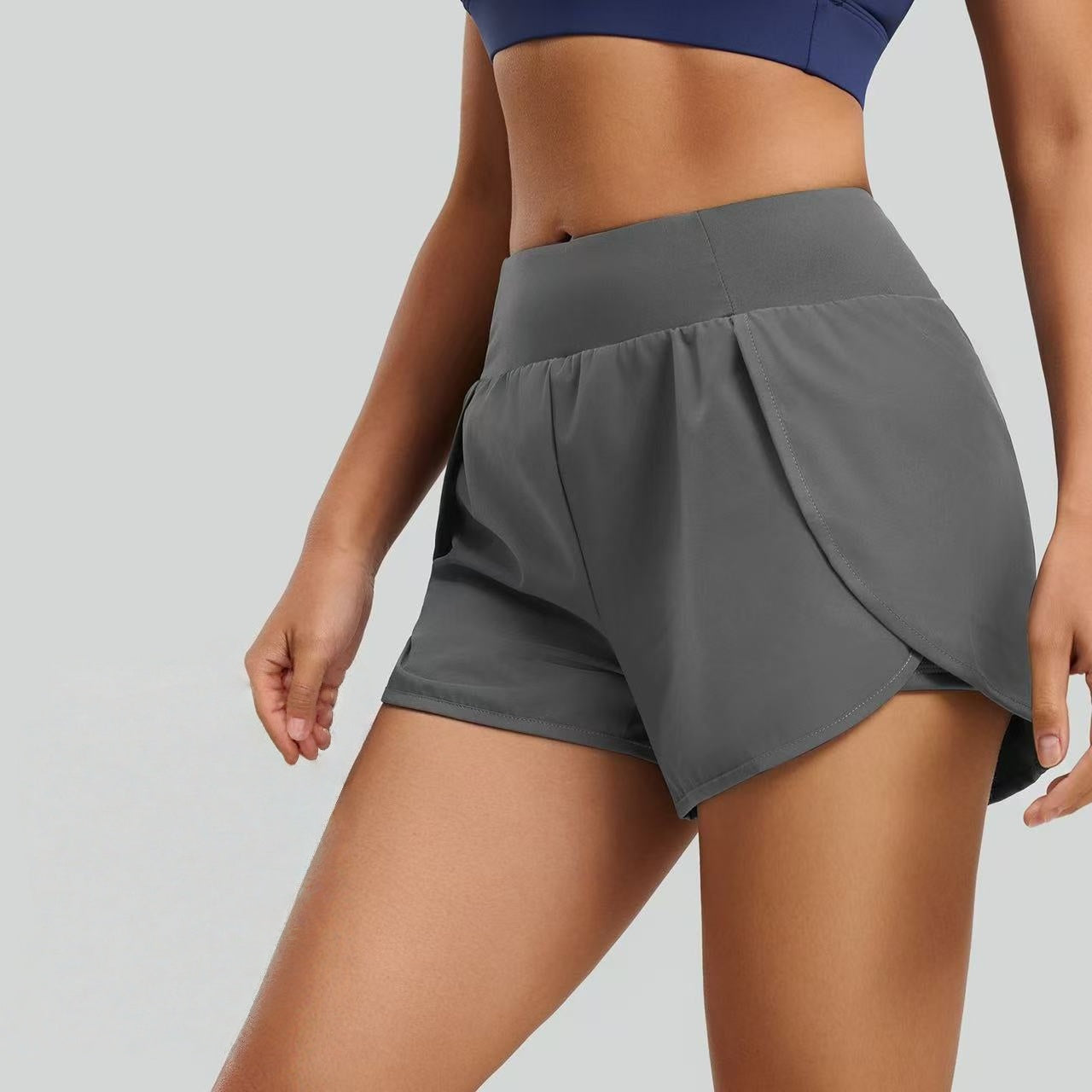 T588-1097  Sports shorts with breathable side pockets, running and fitness yoga pants
