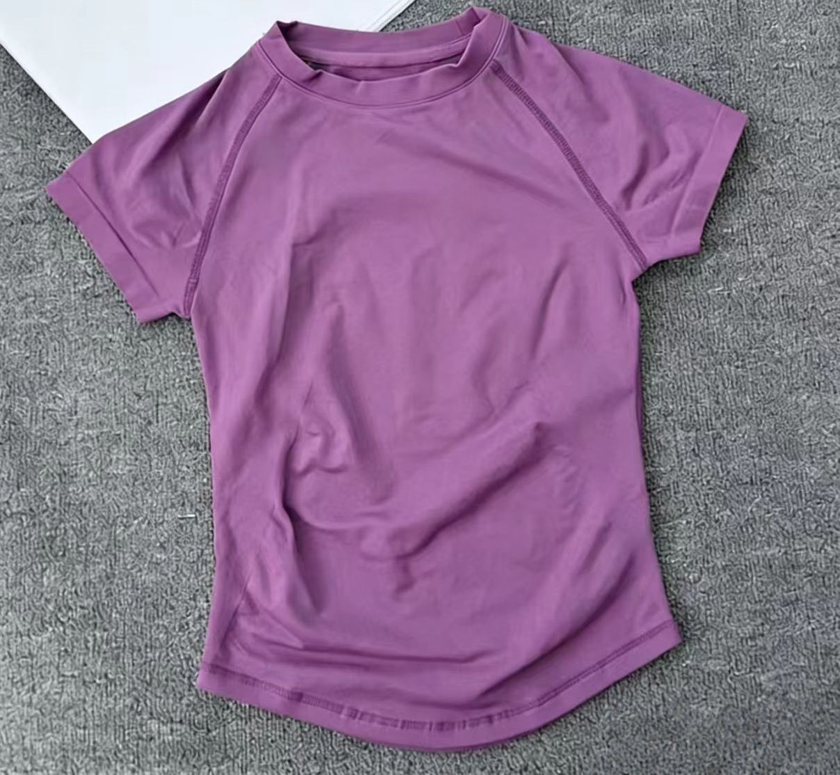 T588-1152    Sports yoga short sleeved fitness outerwear breathable top