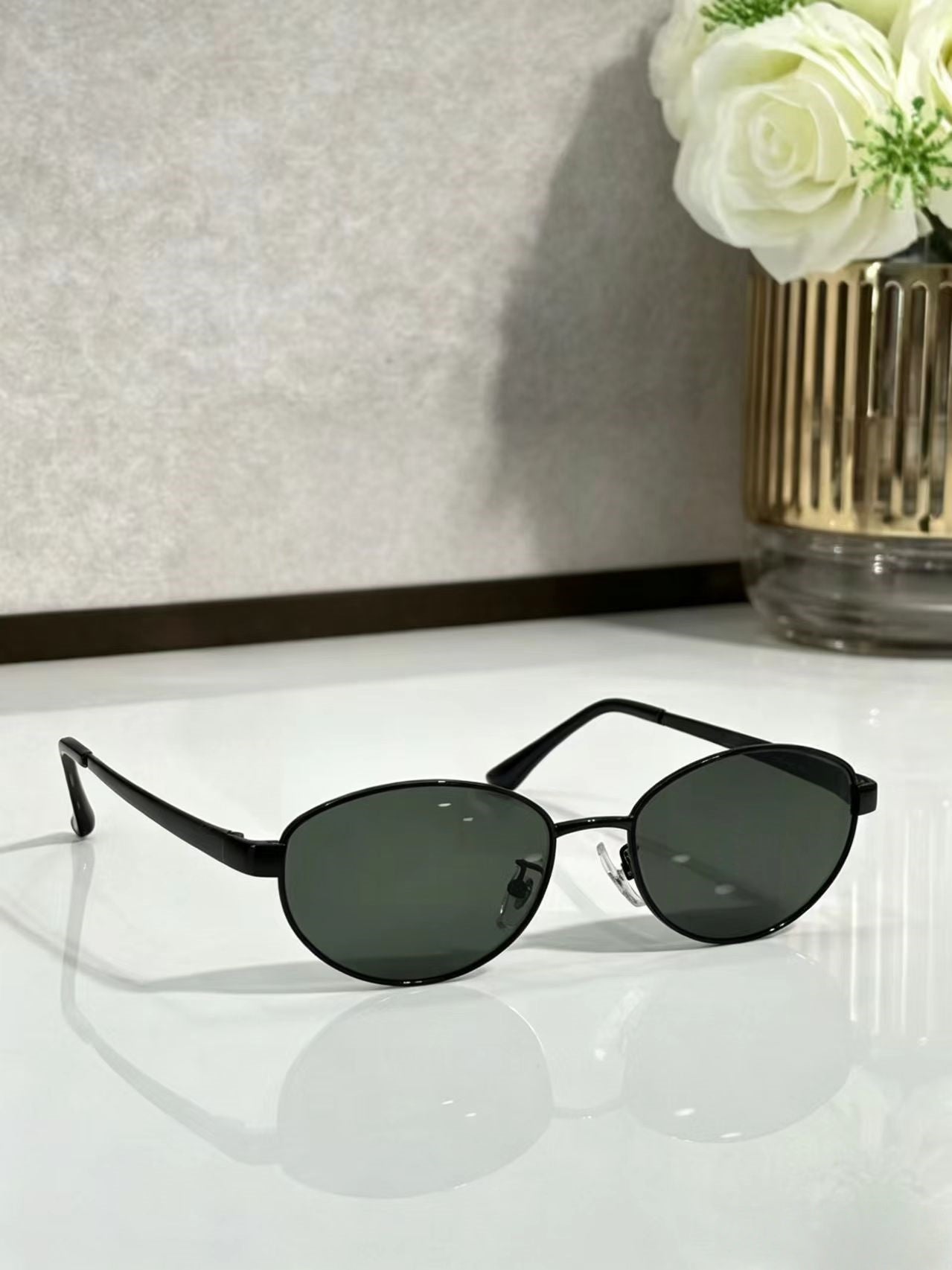 Retro oval frame sunglasses with a high-end and versatile feel  E1268