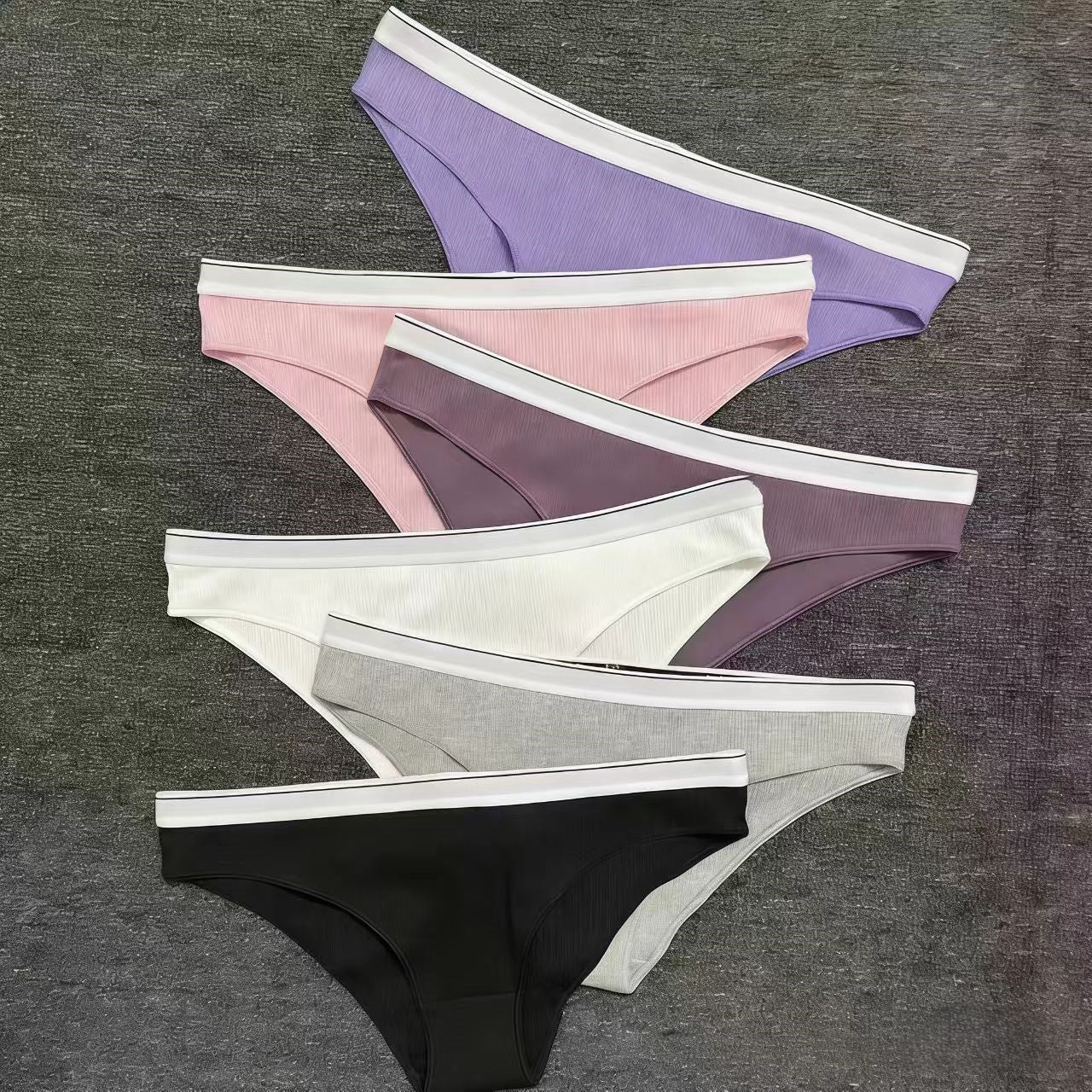 T588-1023    Women's triangle pants with hip wrap and thin design, simple and minimalist