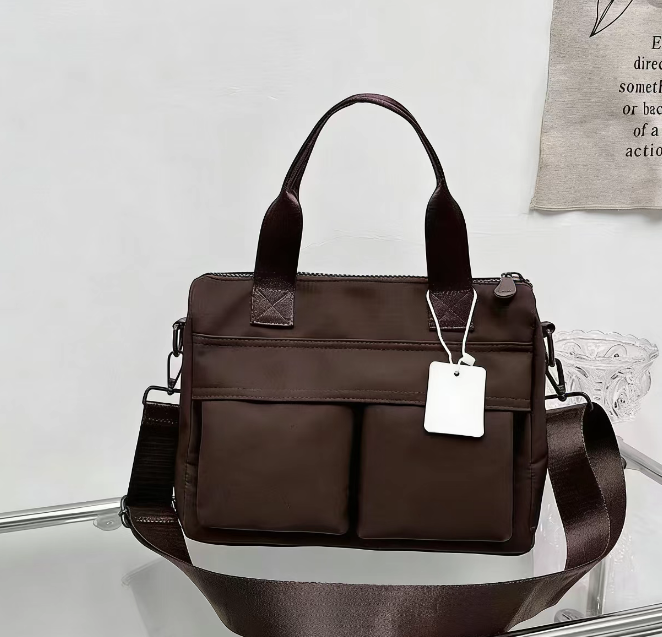 T588-1054 Niche commuting business versatile single shoulder crossbody bag