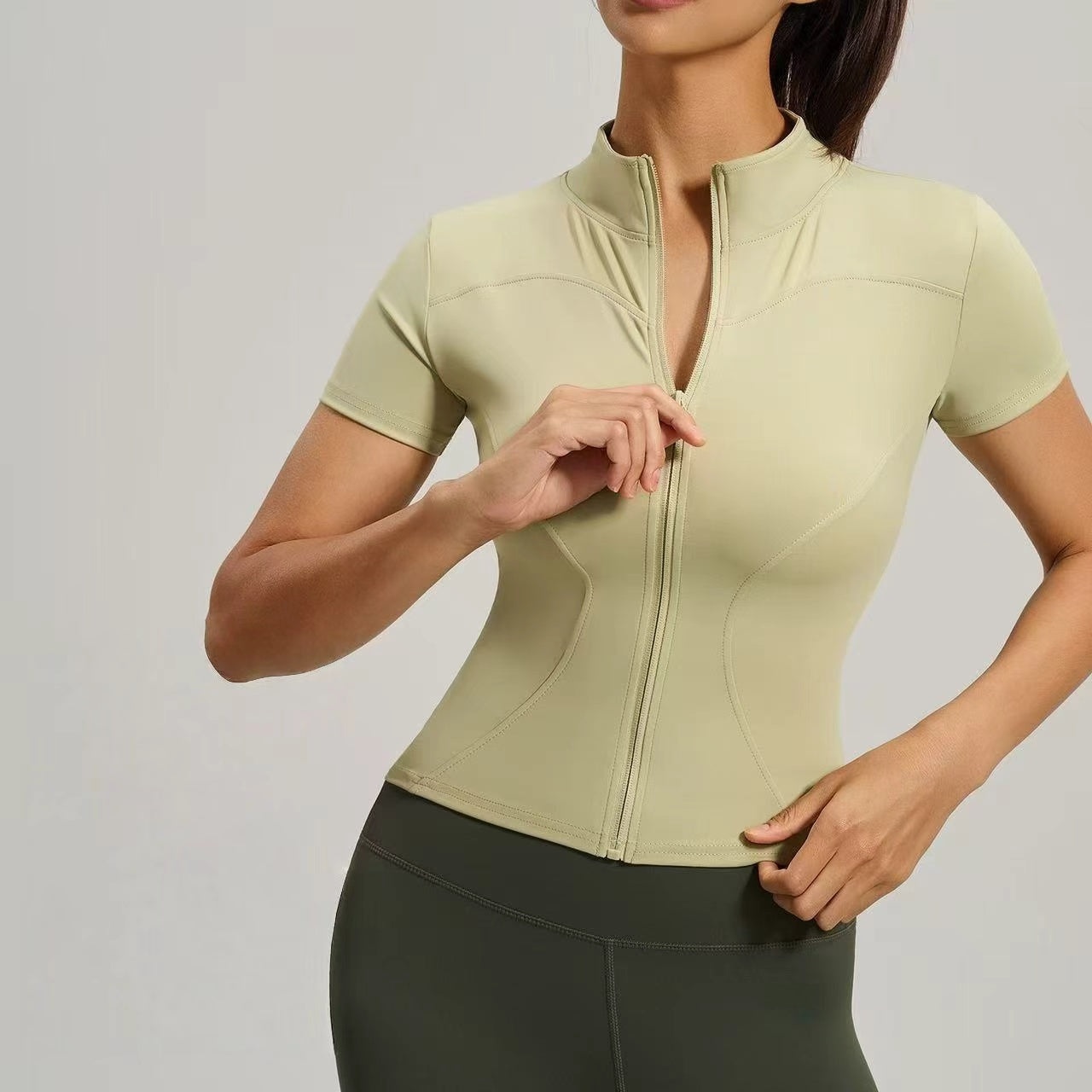 T588-1087 Yoga jacket, tight fitting running sports top, short sleeved