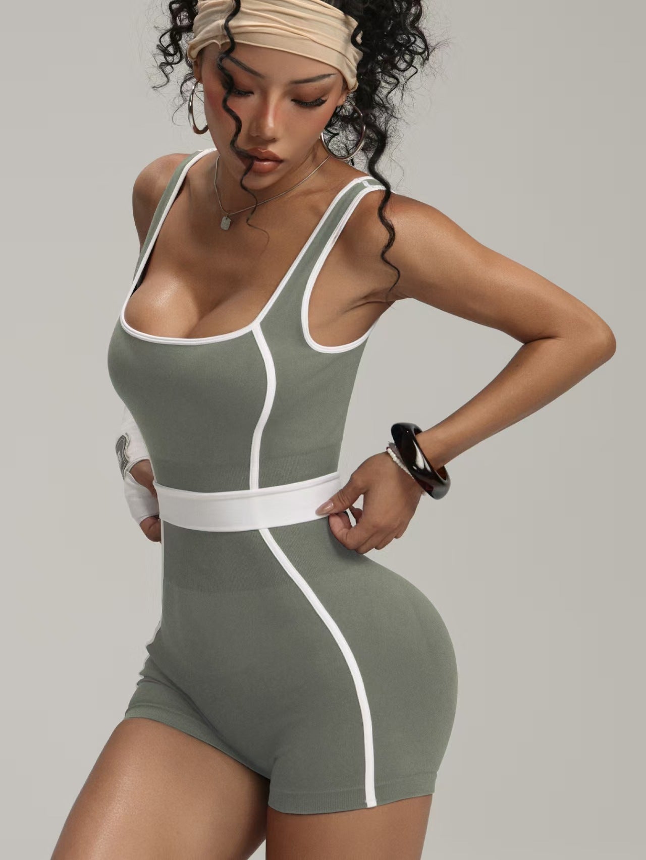 T588-1037 Color blocking jumpsuit, tennis suit, sports yoga jumpsuit